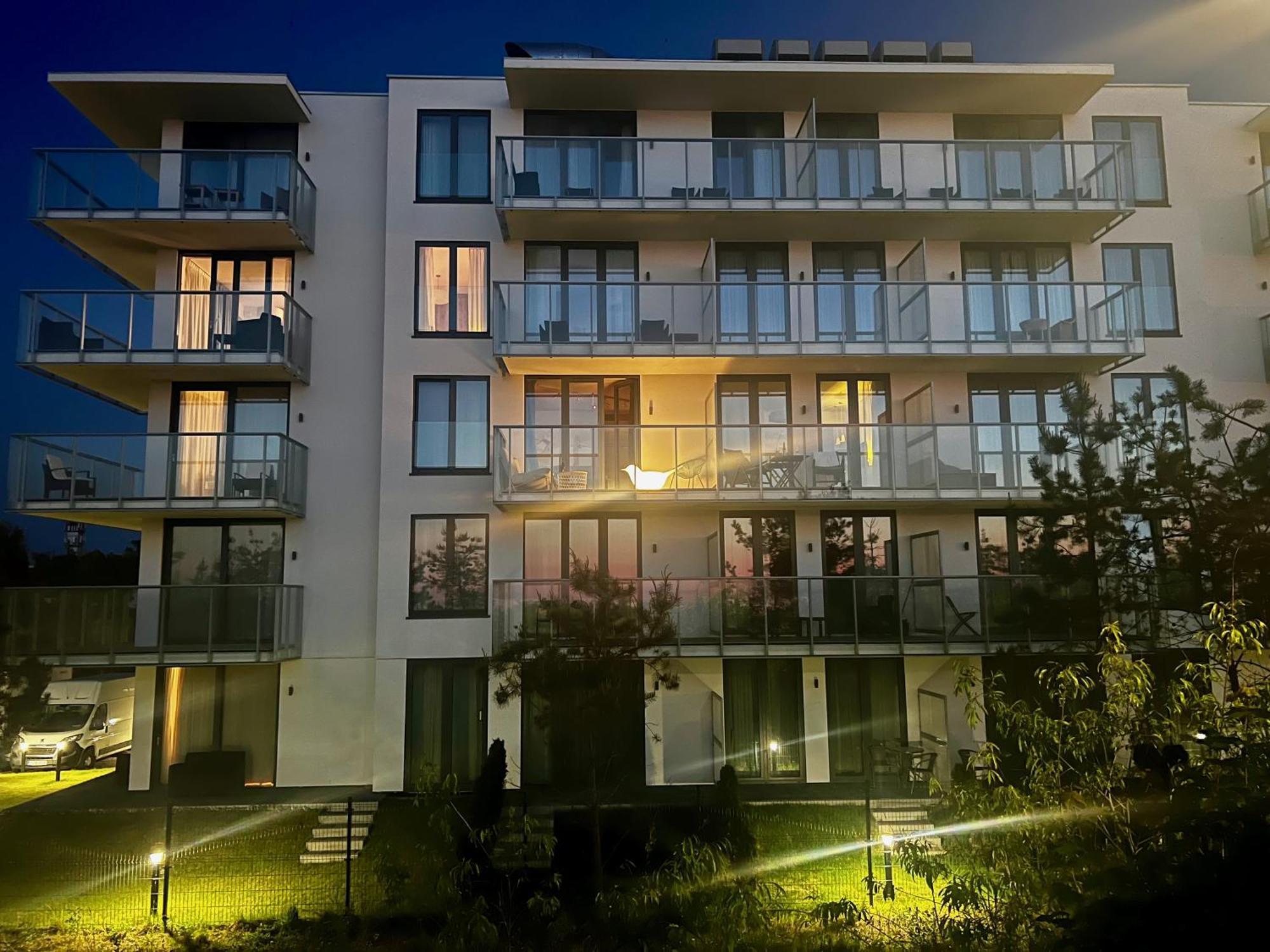 Tuz Przy Plazy - Nowoczesny Apartament Z Tarasem I Pieknym Widokiem Na Baltyk เมียลโน ภายนอก รูปภาพ
